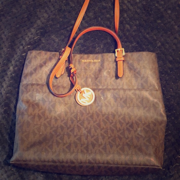Michaels Kors purse - Picture 1 of 2
